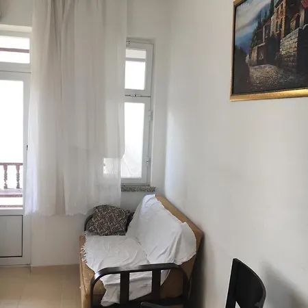 Sahil Apart בית הארחה